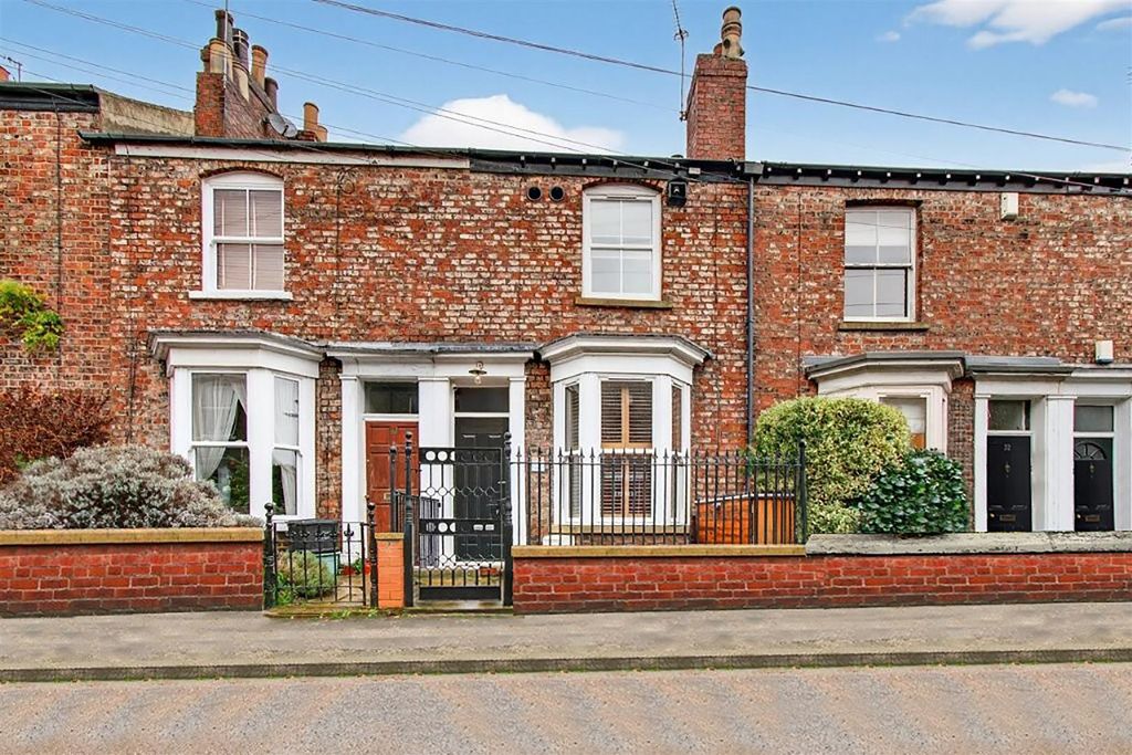 Property photo 1 of 18 Cars Removed 1.Jpg