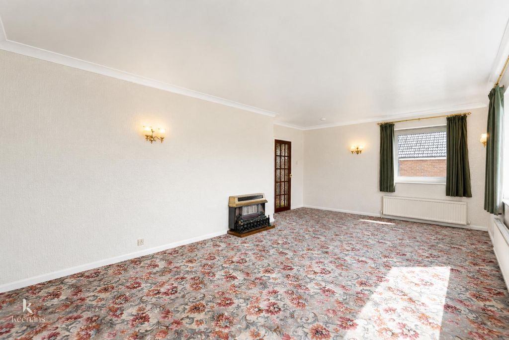 Property photo 3 of 24