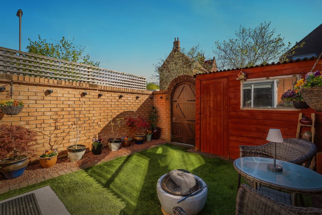 Property photo 2 of 15