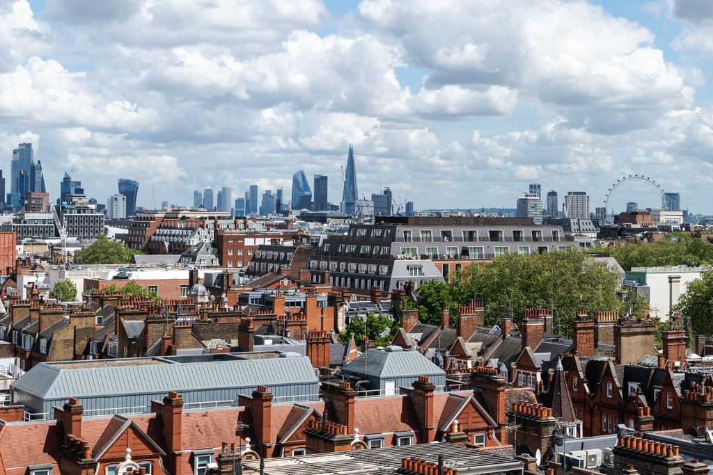 Property photo 3 of 11