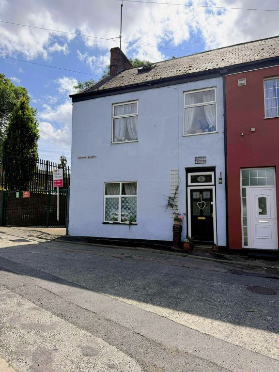 Property photo 1 of 30