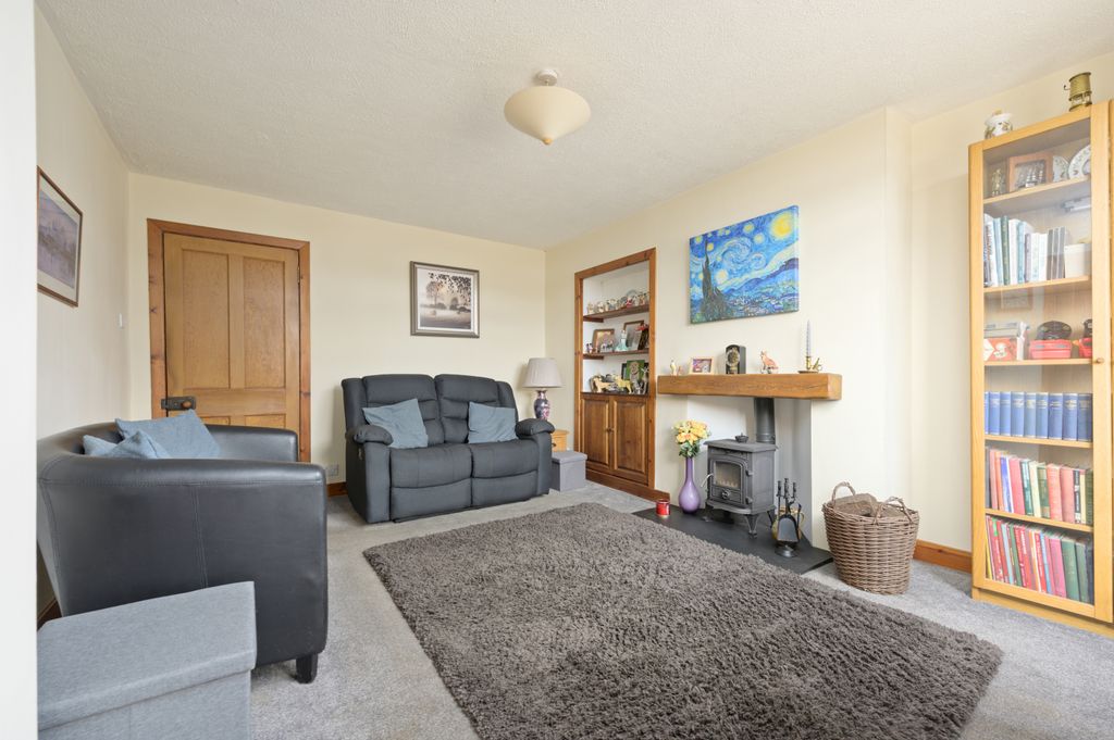 Property photo 3 of 21 Property Image 3