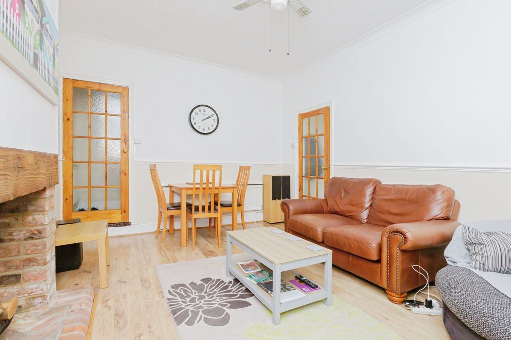 Property photo 3 of 15 Living Room
