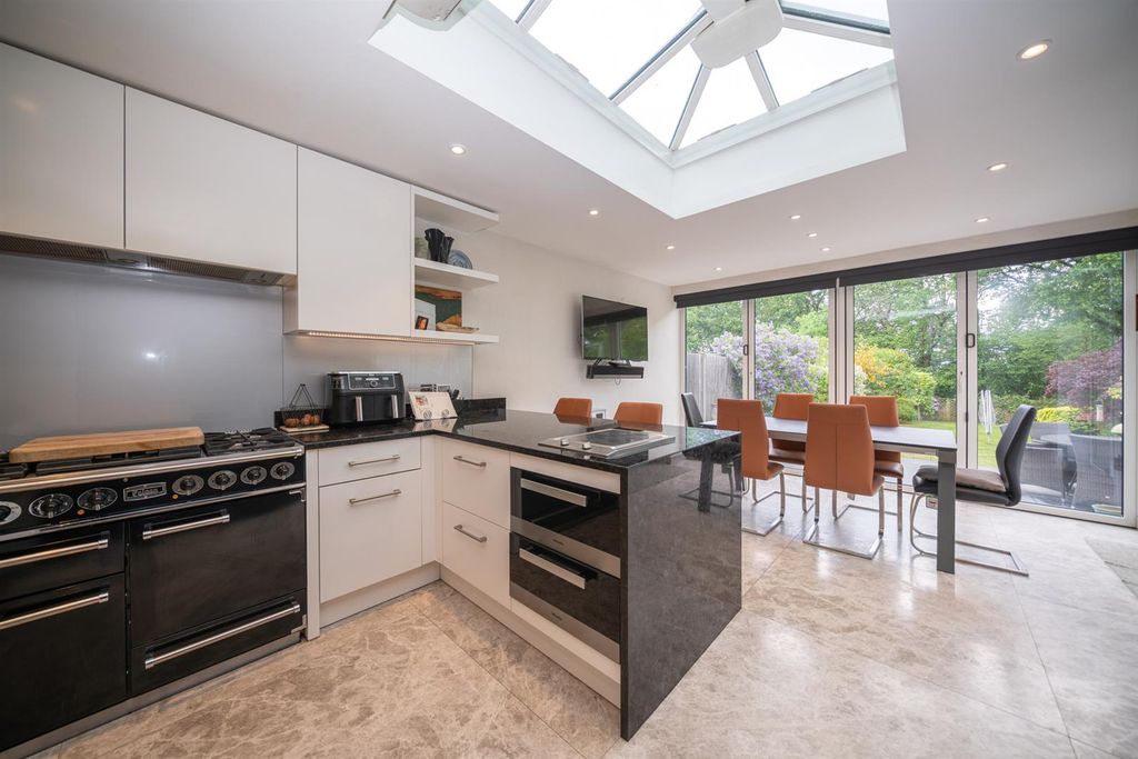 Property photo 3 of 39 Open Plan Kitchen/Dining/Family Room