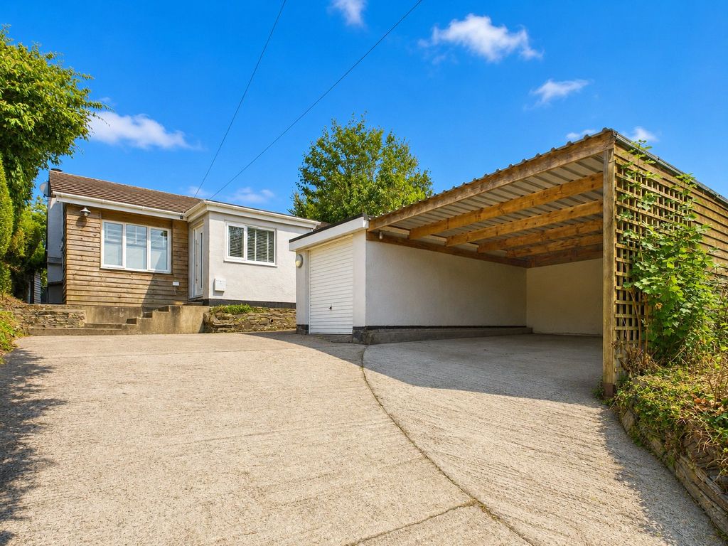 Property photo 1 of 14 Picture No. 12