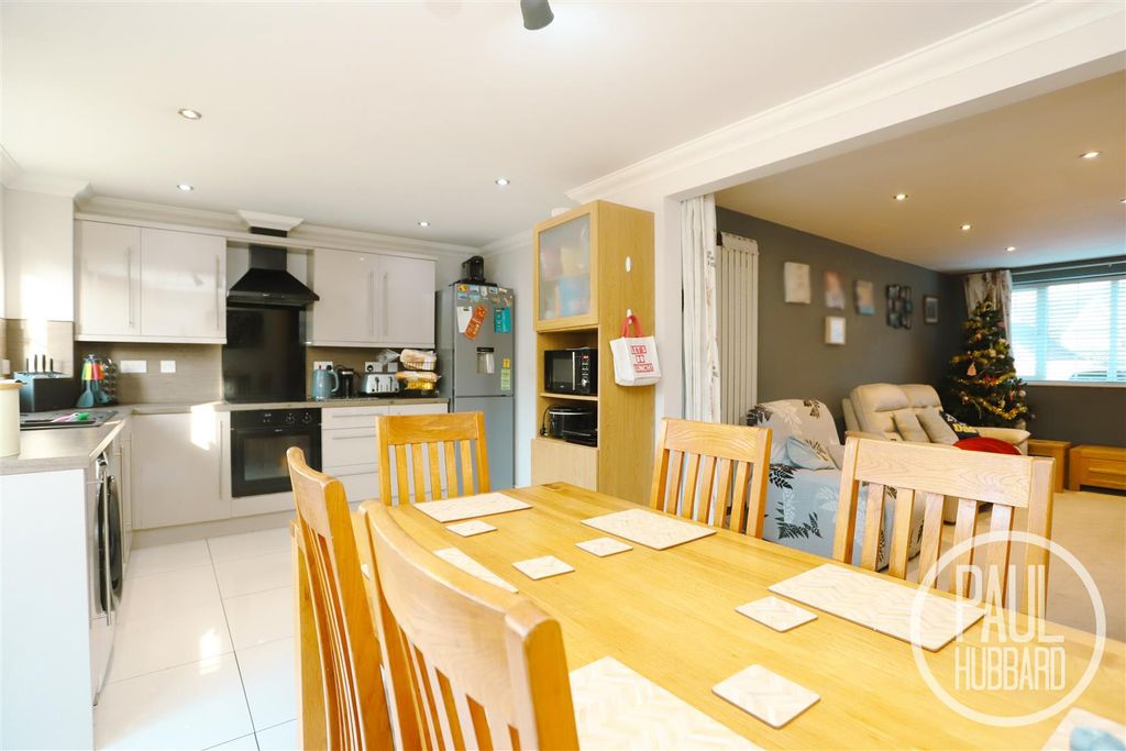 Property photo 2 of 16 Img_0052.Jpg