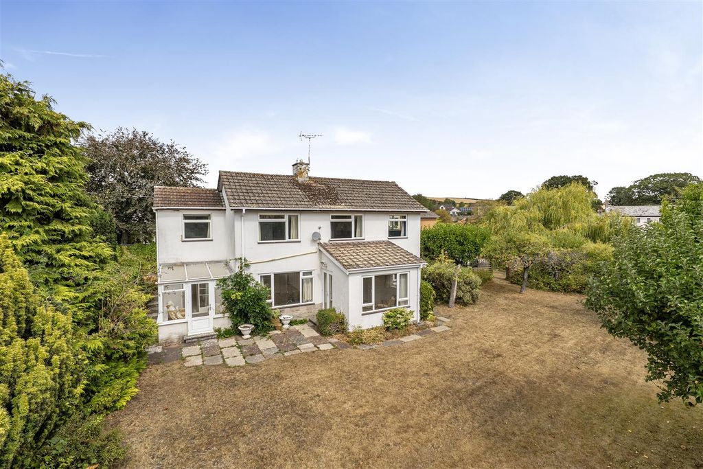 Property photo 1 of 19 1