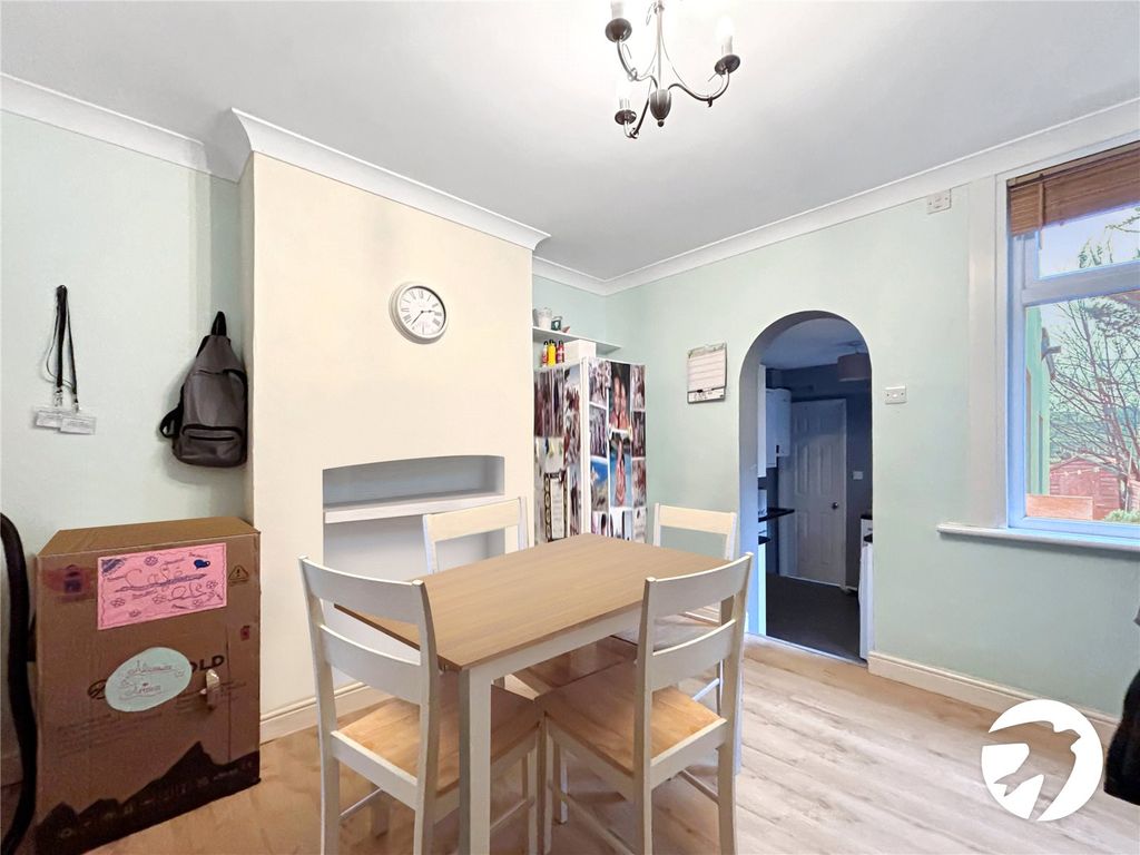 Property photo 3 of 9 Picture No. 07
