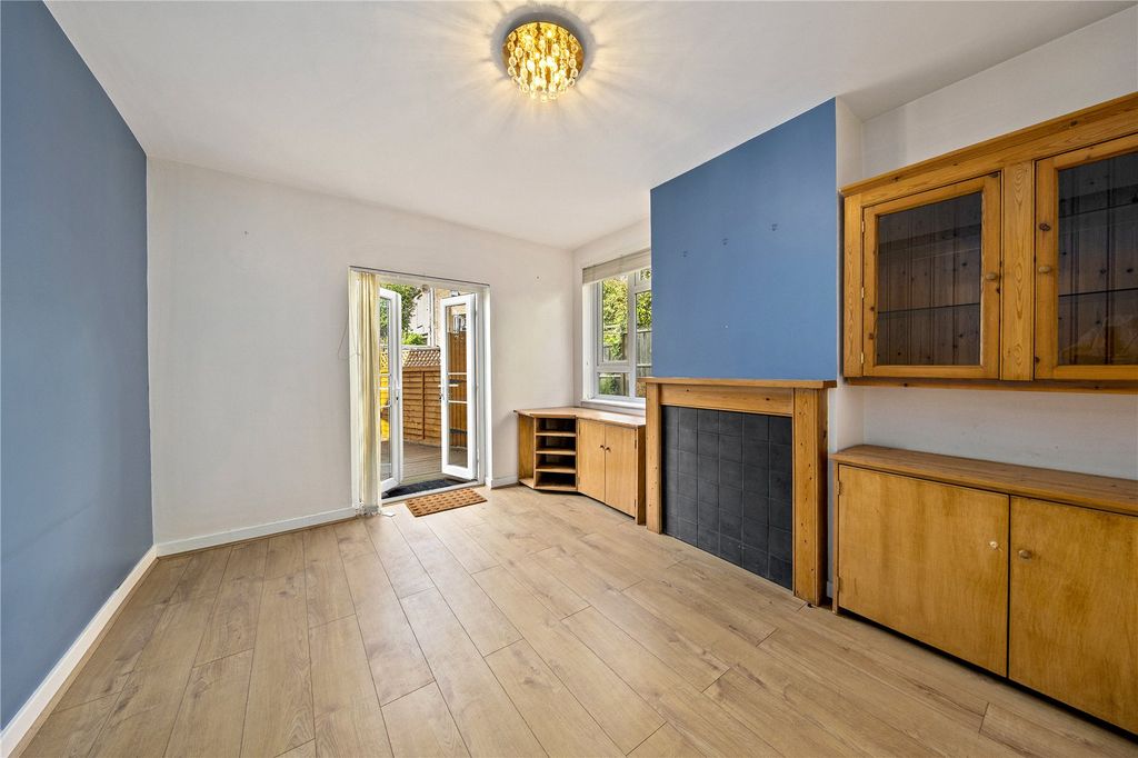 Property photo 3 of 11 Picture No. 06