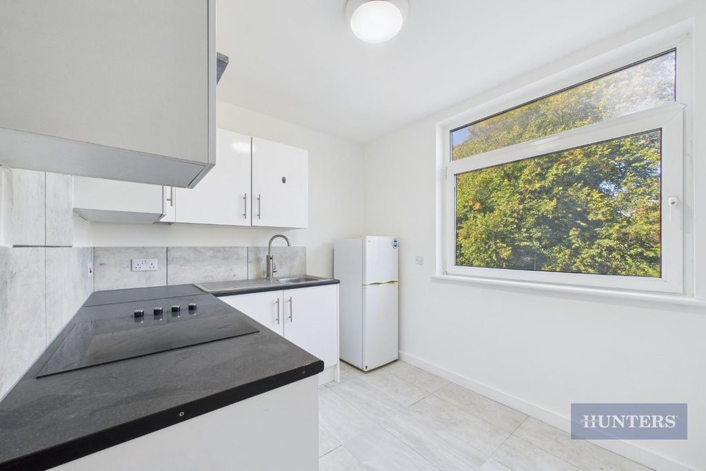 Property photo 3 of 11 Cam05152G0-Pr0243-Still007.Jpg