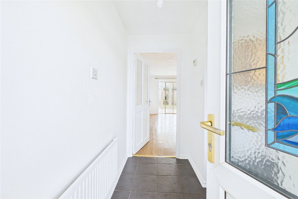 Property photo 2 of 13 Picture No. 12