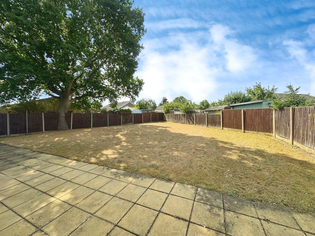 Property photo 2 of 22 Rear Garden