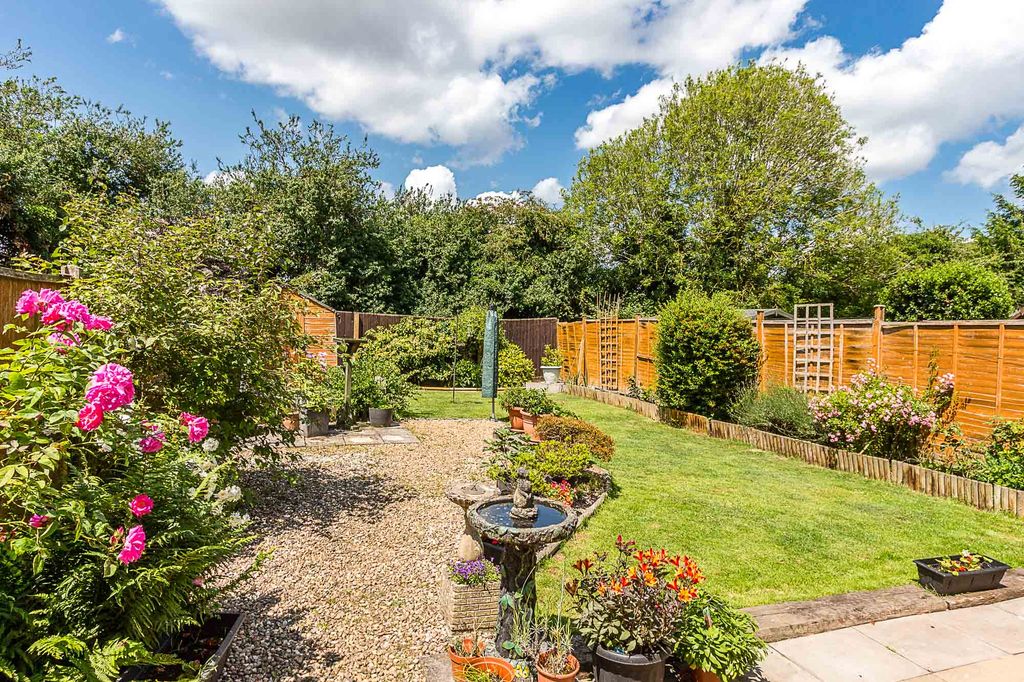 Property photo 2 of 18 Rear Garden