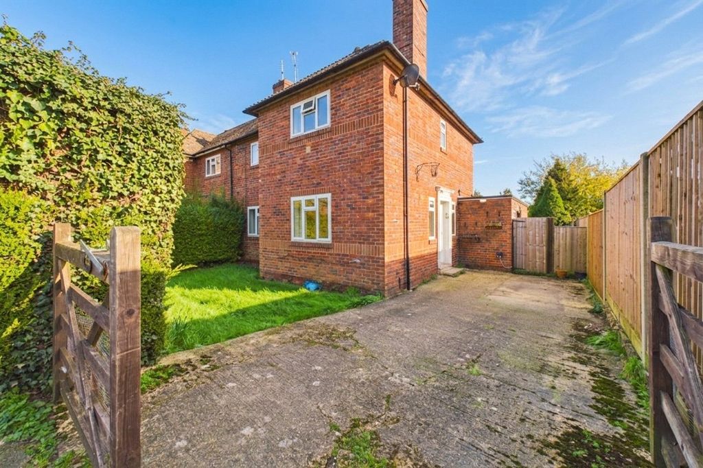 Property photo 1 of 10 Picture No. 08