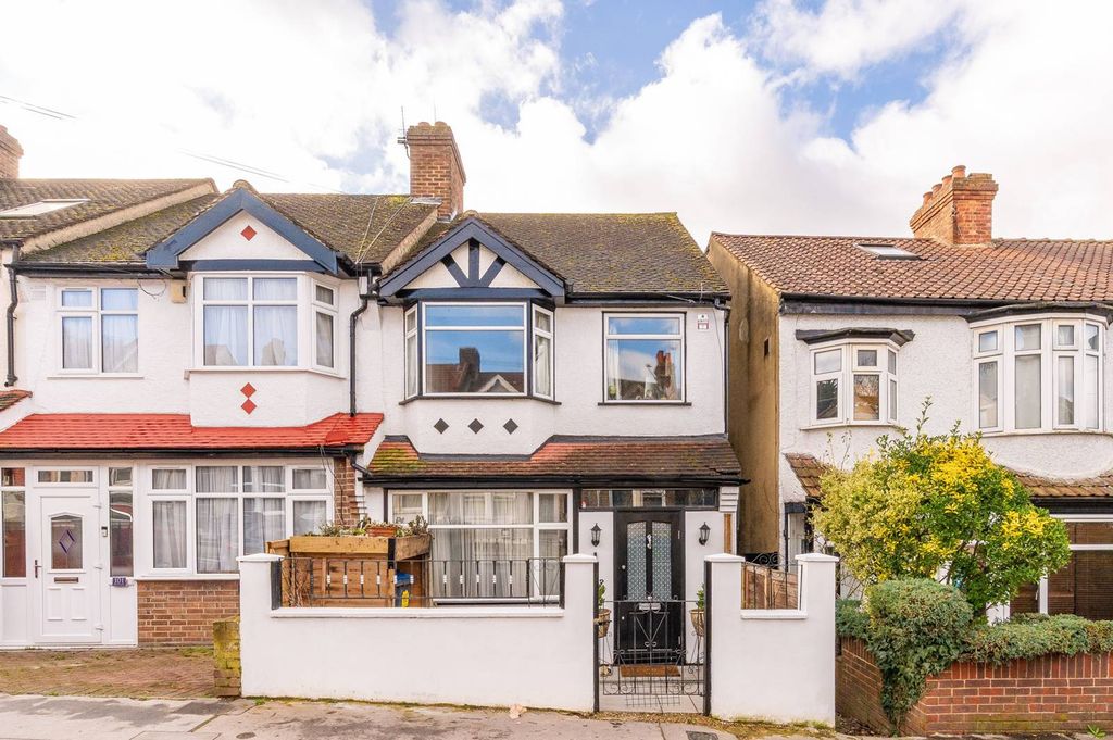 Property photo 2 of 15