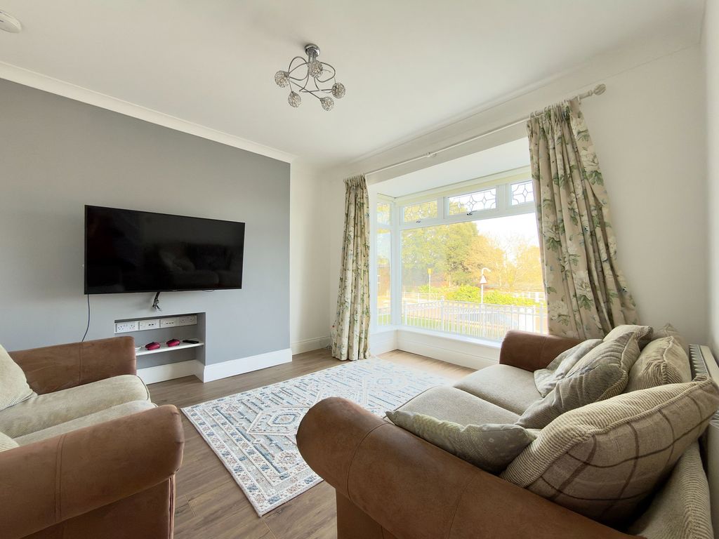 Property photo 3 of 24