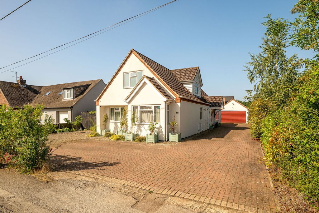 Property photo 2 of 41