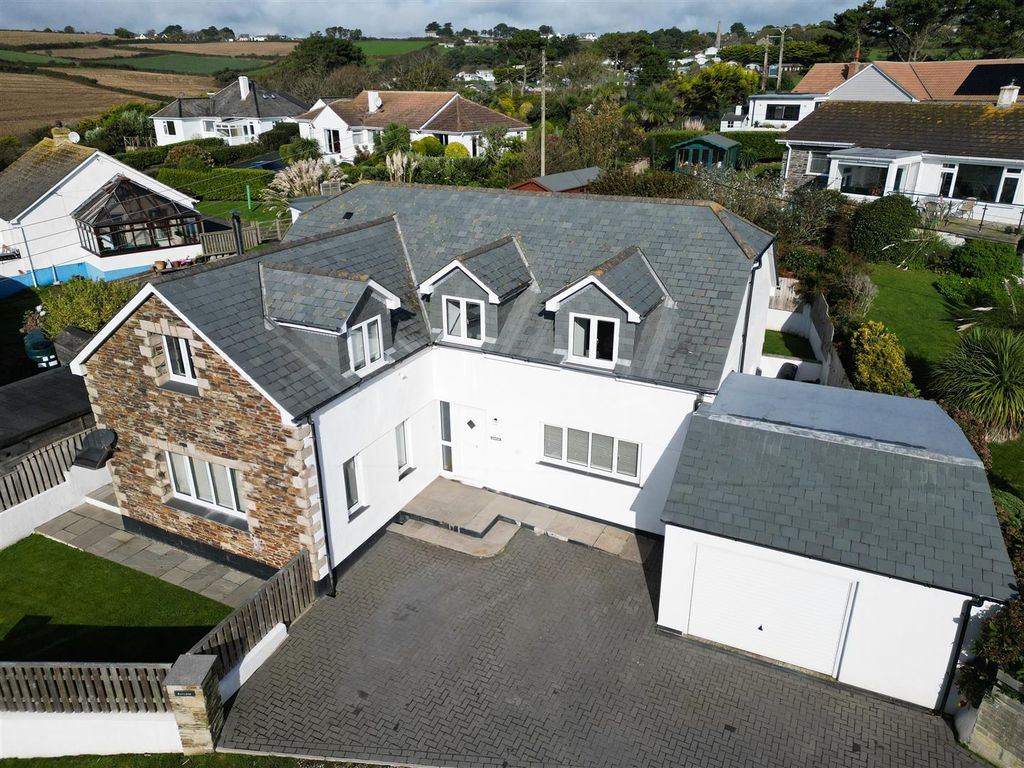 Property photo 3 of 29 Drone