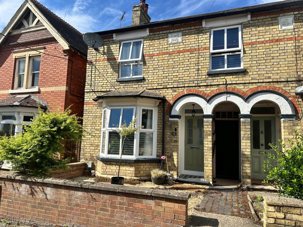 Property photo 1 of 17