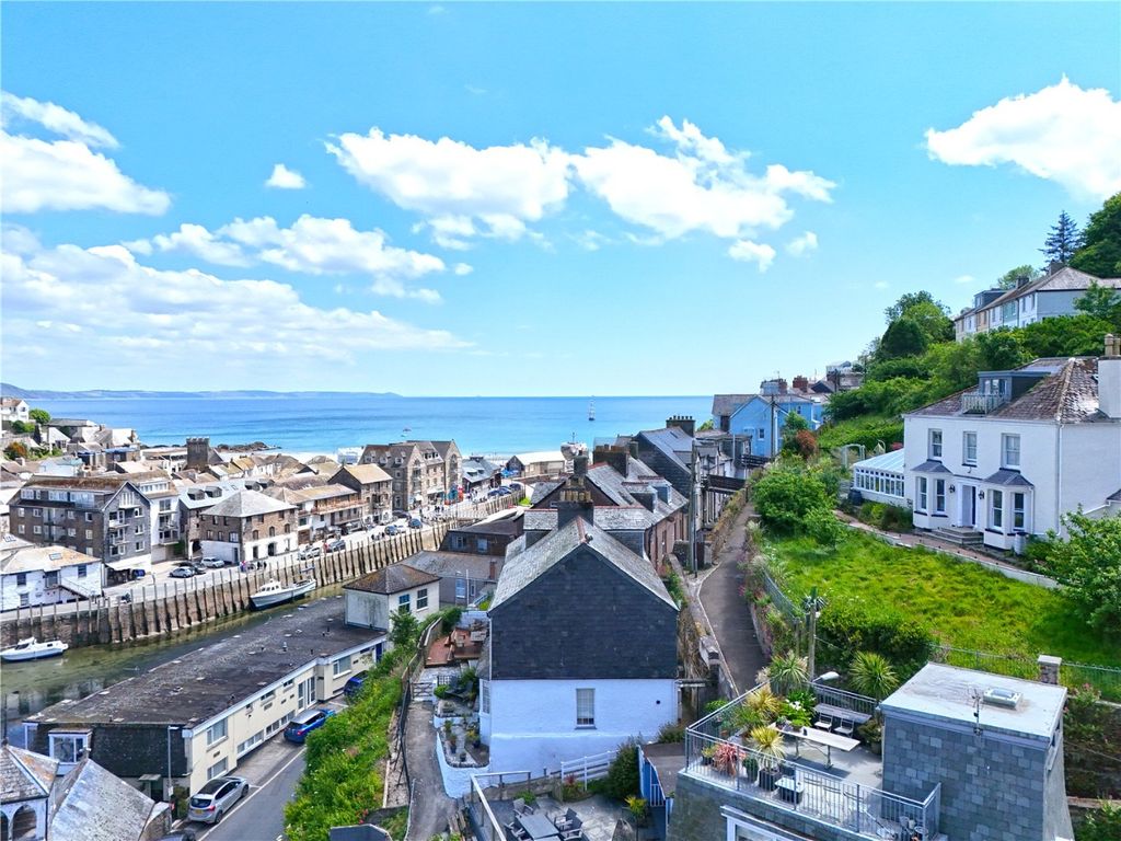 Property photo 2 of 14 4761701