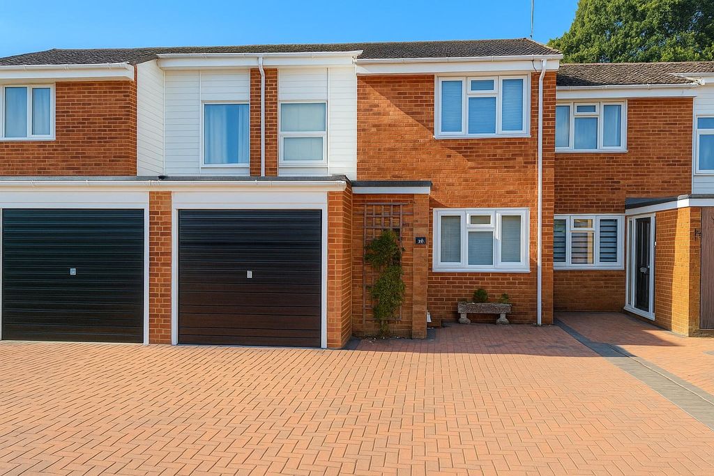Property photo 1 of 14 2599341
