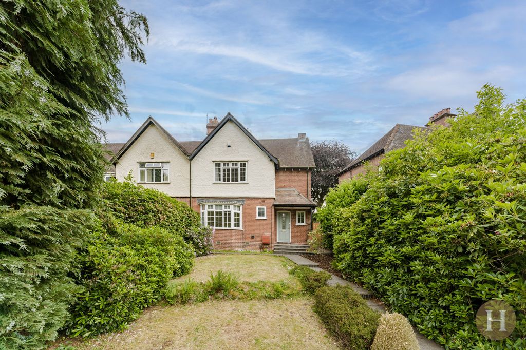 Property photo 1 of 27