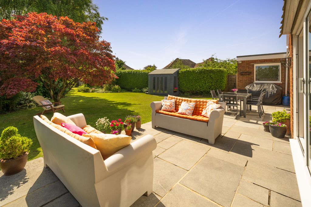 Property photo 3 of 33 Cherry Glebe-33