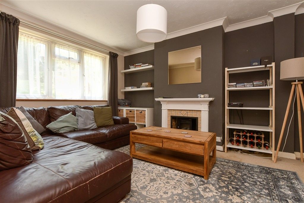 Property photo 3 of 18 Living Area