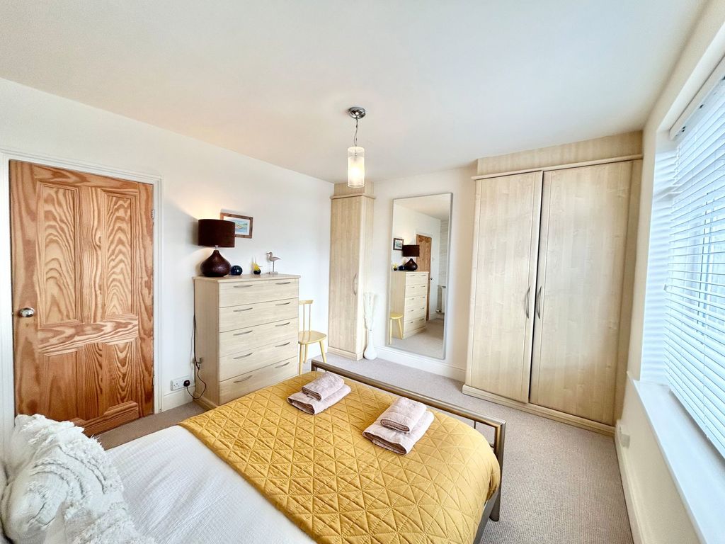 Additional image 10 of 2 bed flat for saleStation Road, Deganwy, Conwy LL31
