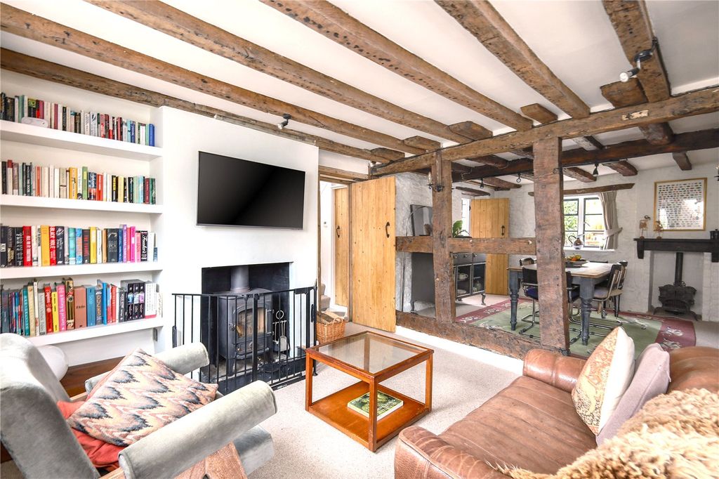 Property photo 2 of 25 Picture No. 09