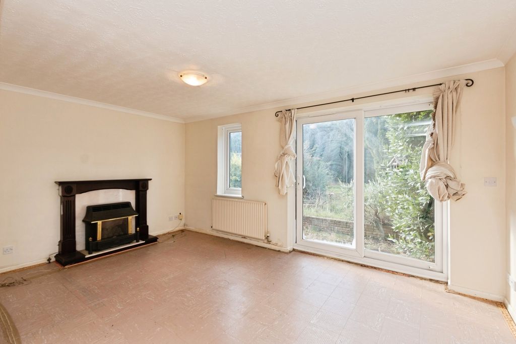 Property photo 2 of 18 Photo