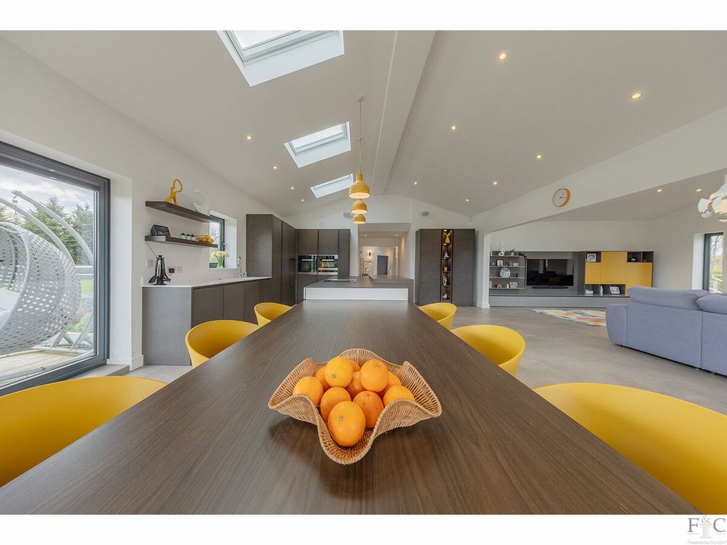 Additional image 15 of 6 bed detached house for saleChestnut Drive Stretton Hall, Great Glen LE2