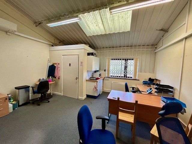 Property photo 2 of 10 Photo 1