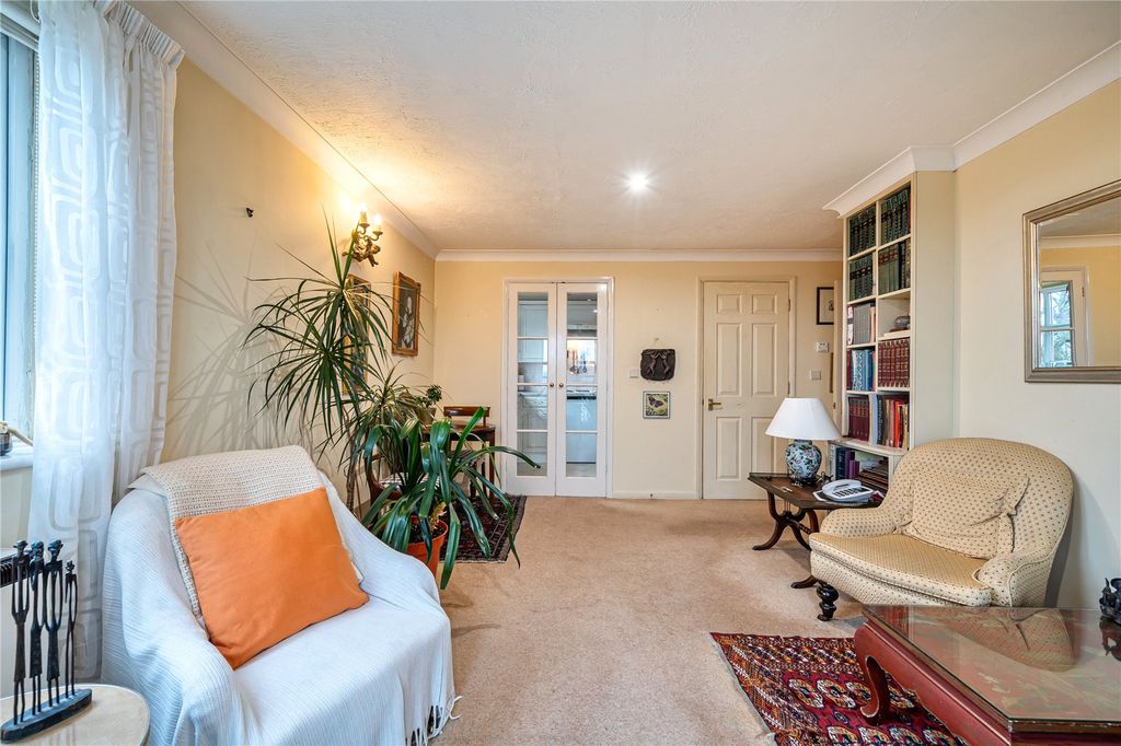 Property photo 2 of 18 Picture No. 04