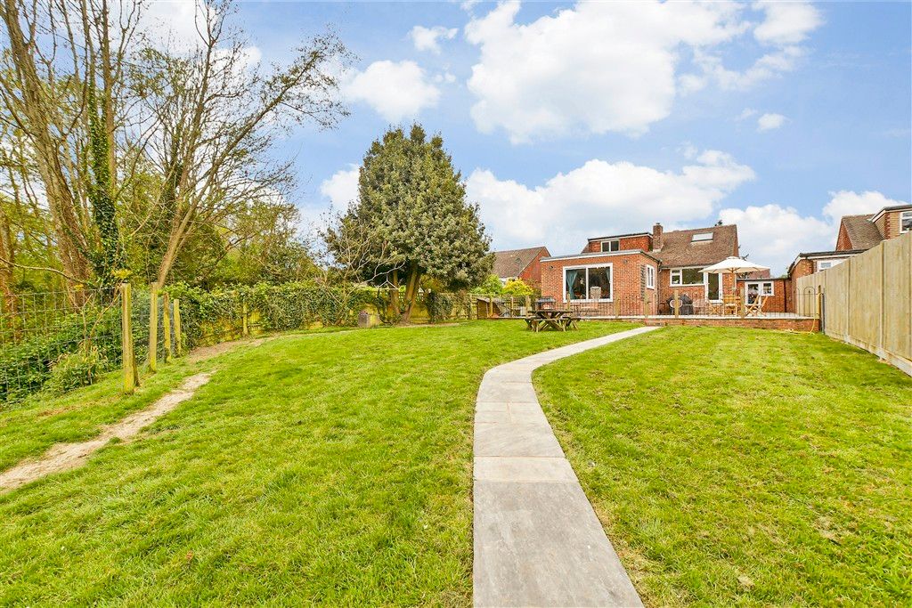 Property photo 2 of 18 Rear Garden