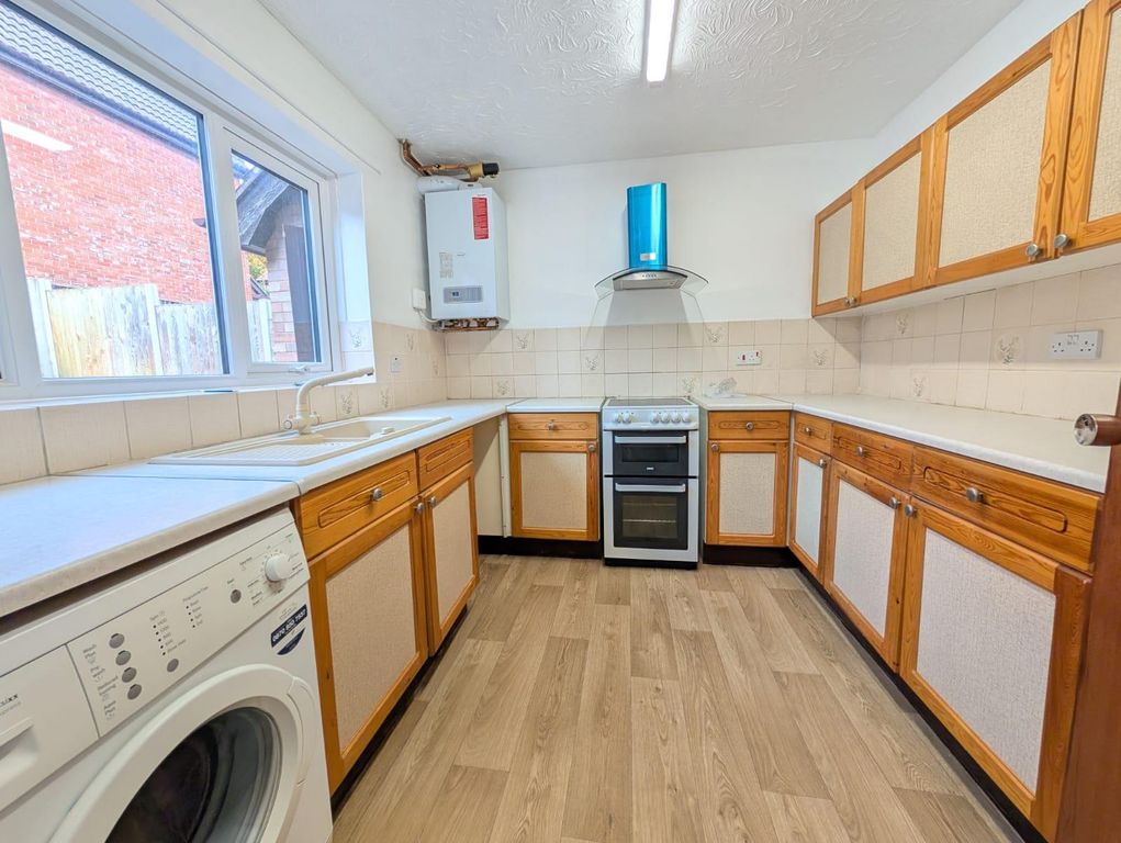 Property photo 1 of 9 Image