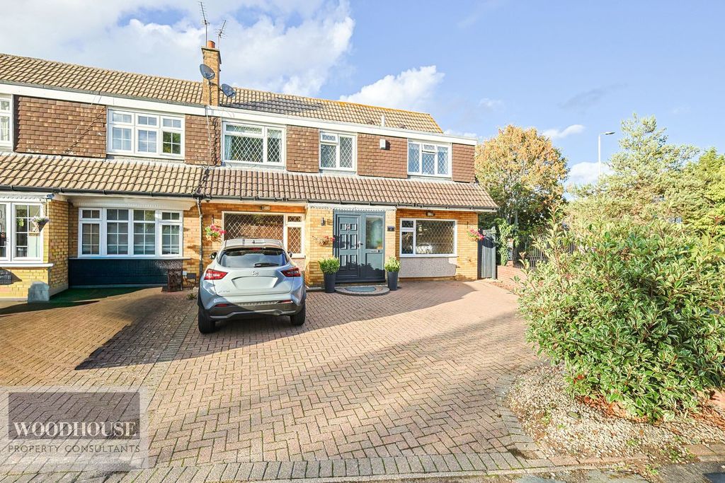 Property photo 1 of 37