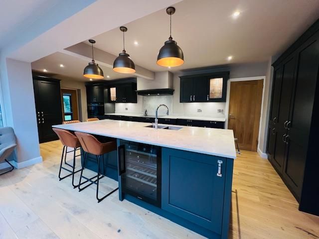 Property photo 2 of 43