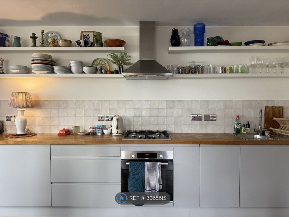 Property photo 1 of 17 Kithcen