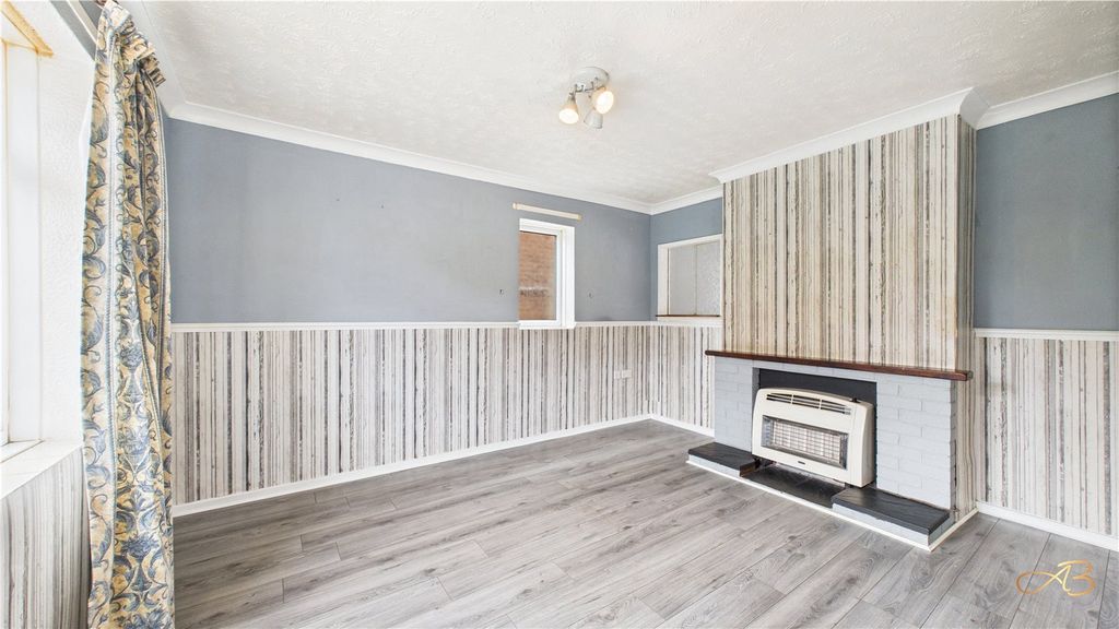 Property photo 2 of 15 Picture No. 07