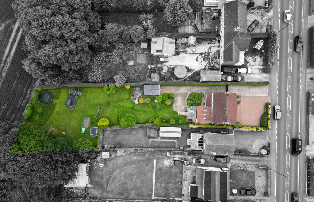 Property photo 3 of 38