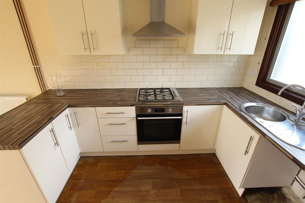 Property photo 1 of 9 Img_2729.Jpg