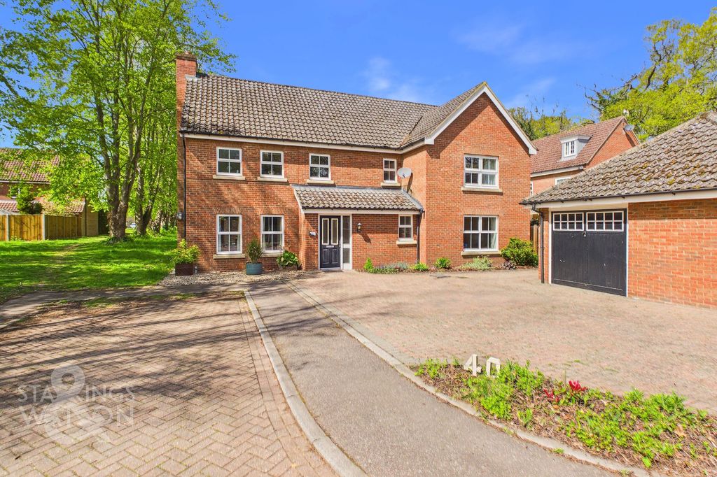 Property photo 1 of 29