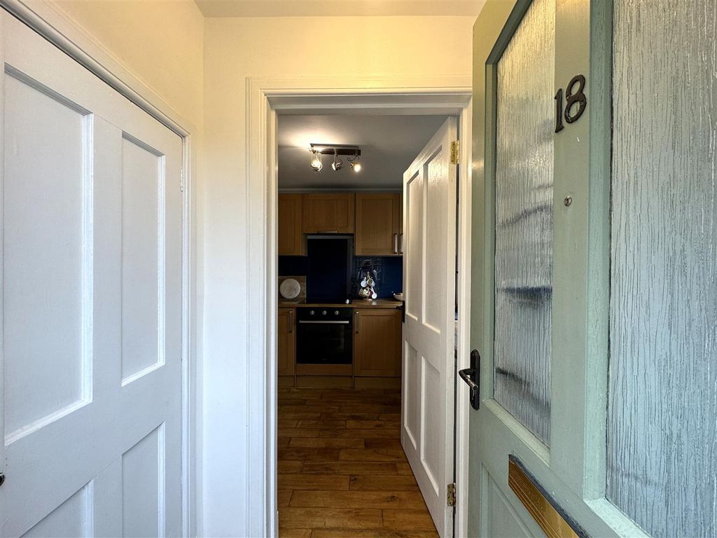 Property photo 3 of 17 Entrance.Jpg