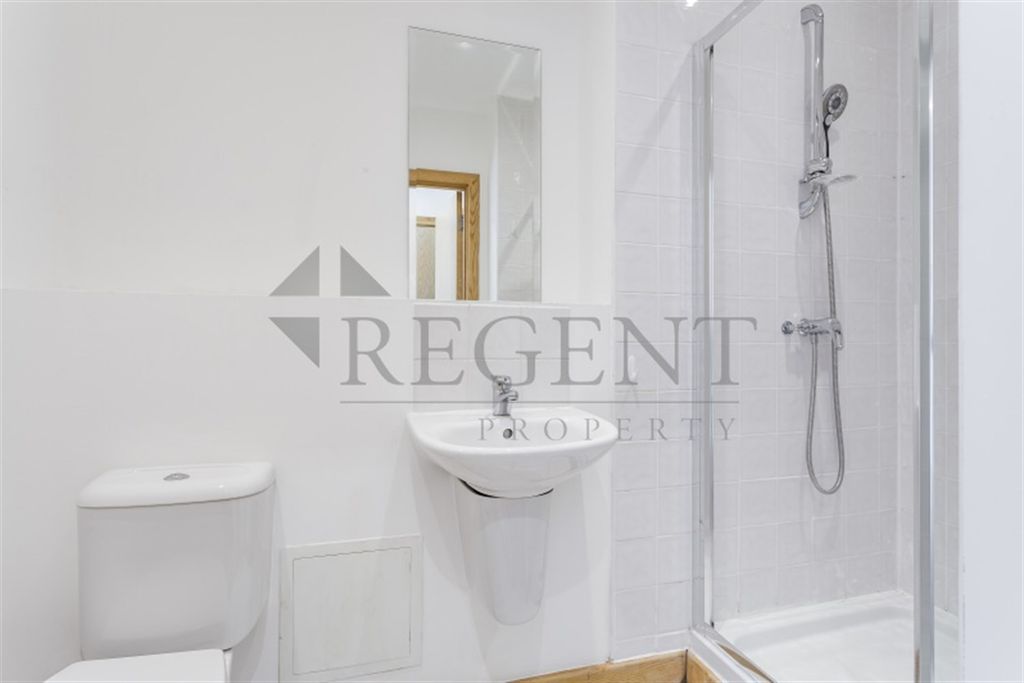 Property photo 3 of 8 Bathroom View