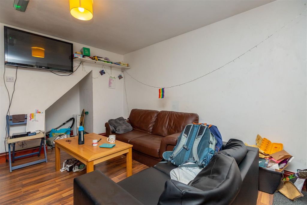 Property photo 2 of 15 Img_9037.Jpg