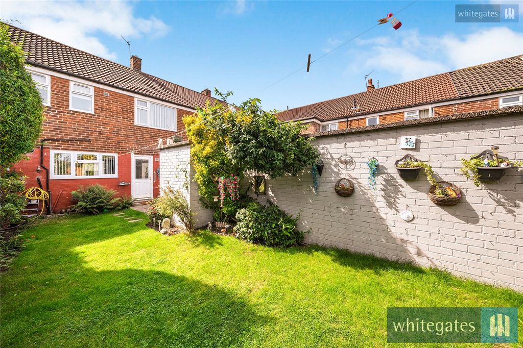 Property photo 2 of 25 Picture No. 26