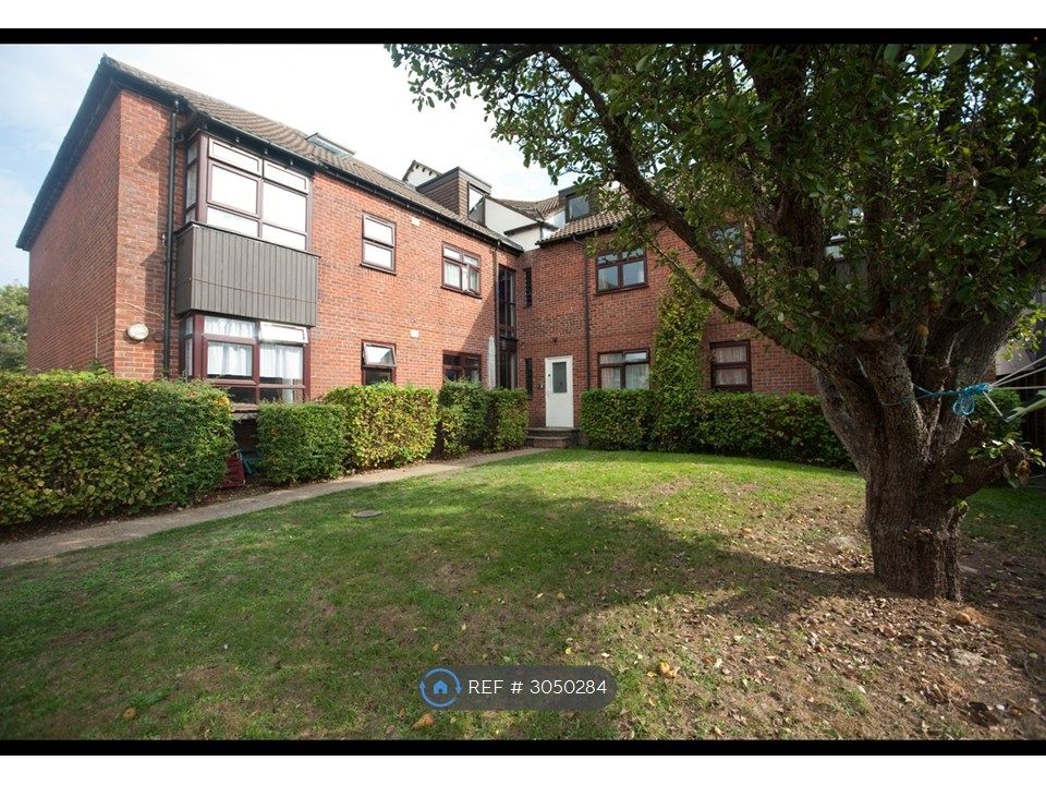 Property photo 1 of 33