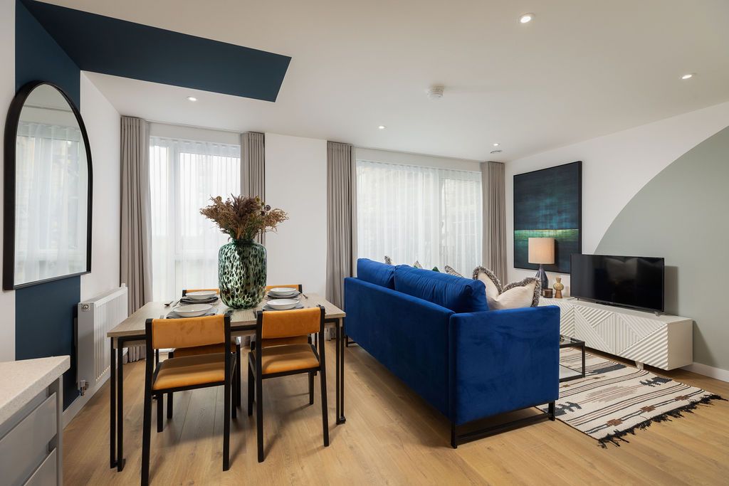 Property photo 2 of 8 Showhome Photography