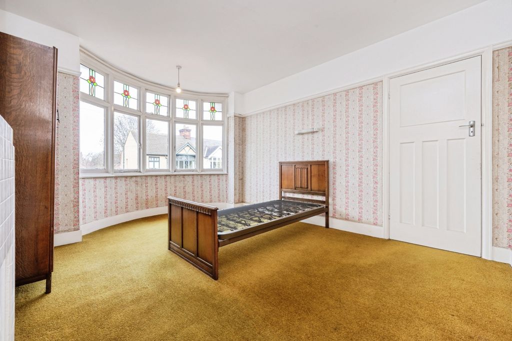 Property photo 3 of 20 Pbox-Img.Jpg